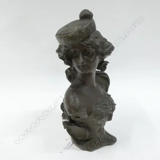 FRENCH ART NOUVEAU SPELTER BUST OF CARMEN H. 190mm