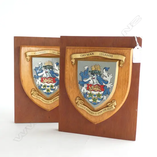 PR CAYMAN ISLAND BOOKENDS H.235mm