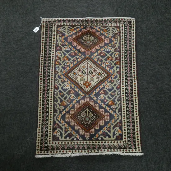 (20G) PERSIAN H/KNOTTED SHAHREBABAK RUG 800 x580 mm