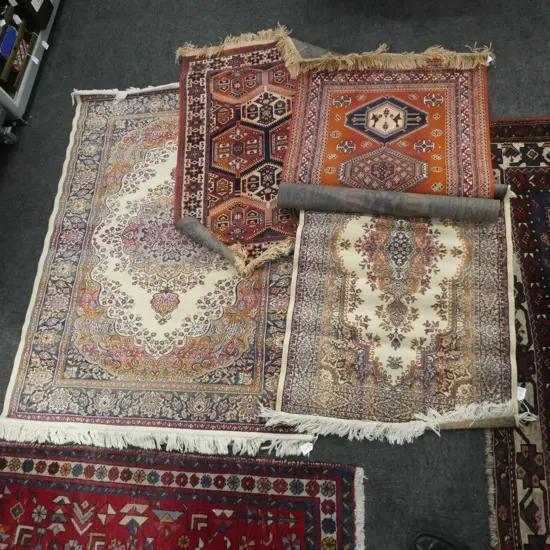 4 MACHINE KNOTTED RUGS