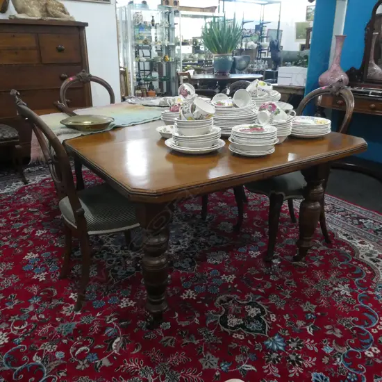 VICTORIAN DINING TABLE