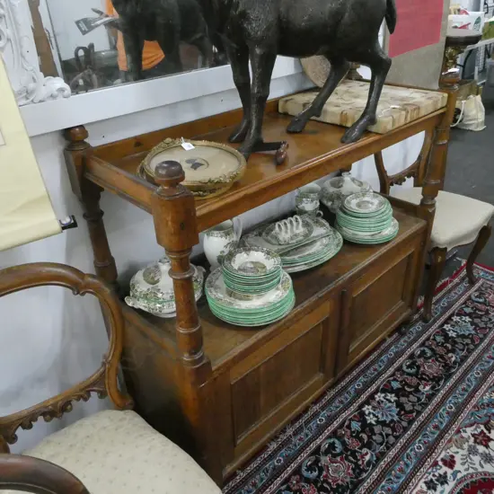 OAK DUMBWAITER - 2 SHELFS /2 DOORS AT BASE 1170 X 450 X 1100MM