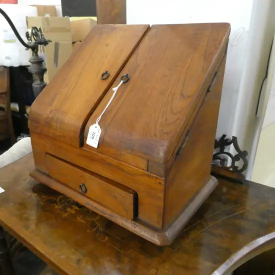 WOODEN LETTER ORGANISER