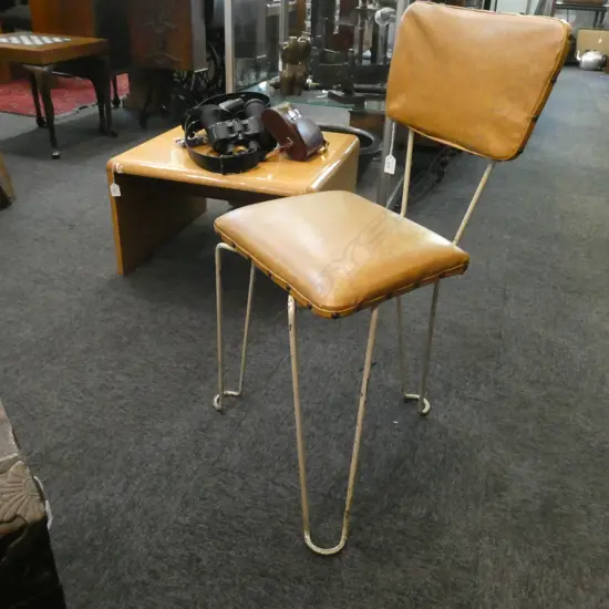 RETRO WIRE FRAMED CHAIR