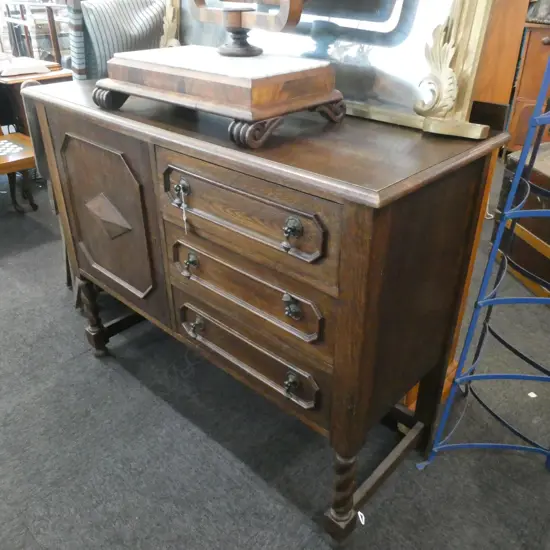 SM OAK BARLEY TWIST SIDEBOARD W. 1200MM
