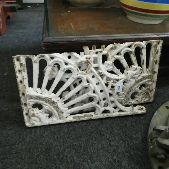 PAIR CAST IRON SHELF BRACKETS
