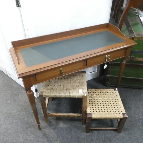 LEATHER TOPPED SIDE TABLE...
