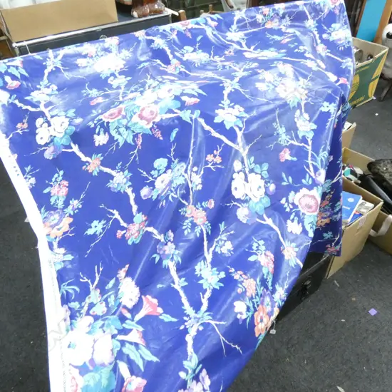 PART ROLL LIBERTY OF LONDON MATERIAL 