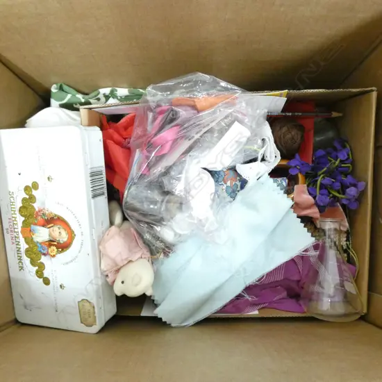 BOX ASST WHITE LINEN / SEWING ITEMS & BUTTONS ETC.