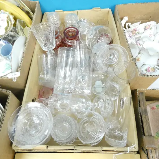 BIG BOX LOT GLASS & CRYSTAL GLASSES & VASES 