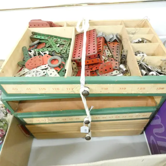 MECCANO SET IN GREEN DRAWERS...