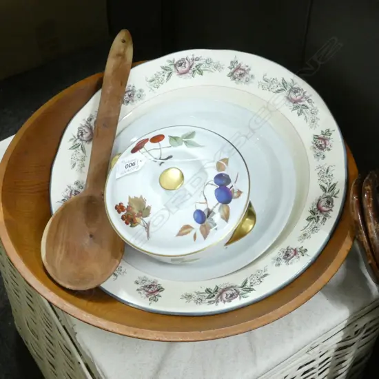 WOODEN BOWL W/WOOD/WORCESTER ETC