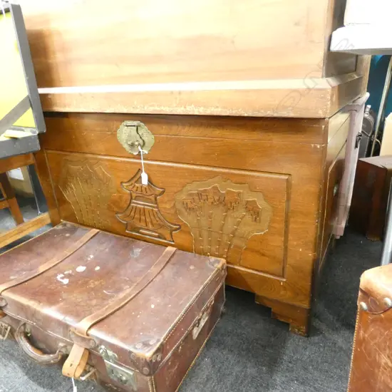 ORIENTAL WOODEN STORAGE CHEST - 1010 X 500 X 580MM