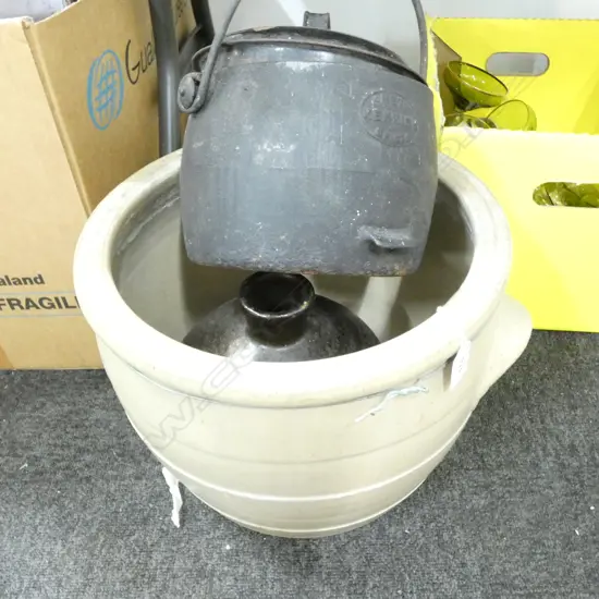 LG STONEWARE GARDEN POT (DIA 390) POTTERY VASE (H. 255MM) CAST IRON POT (DIA 200MM)