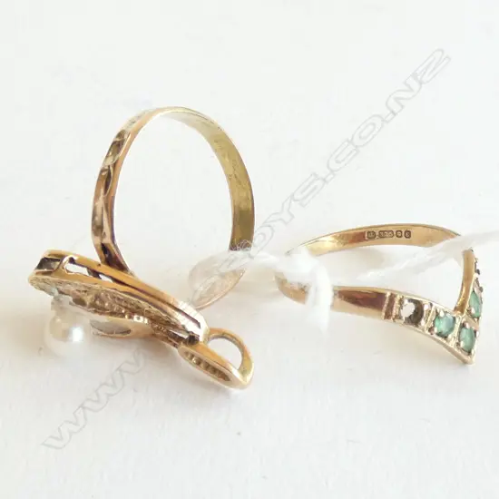TWO 9CT GOLD RINGS (faulted)  4.19gm