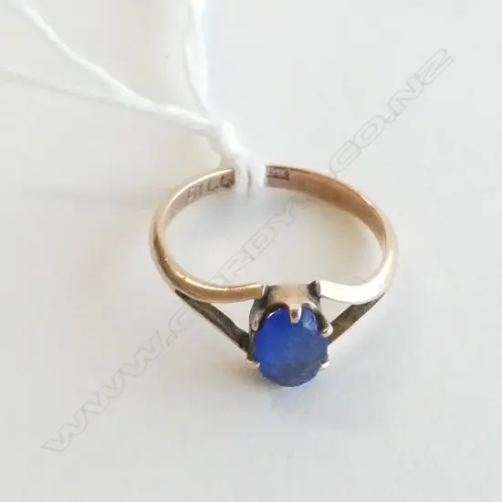 9CT ROSE GOLD BLUE STONE RING 