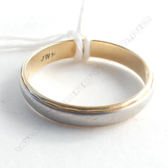 18CT  YELLOW/PAL. WEDDING RING 3.2 GMS SIZE R