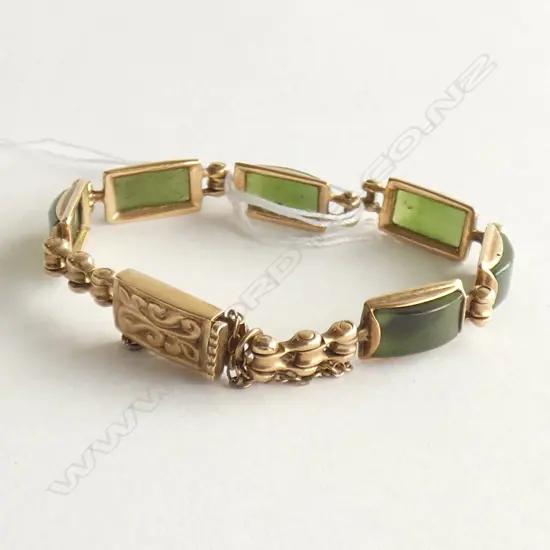 9CT GOLD & POUNAMU WATCH STRAP C1920 12.6gms