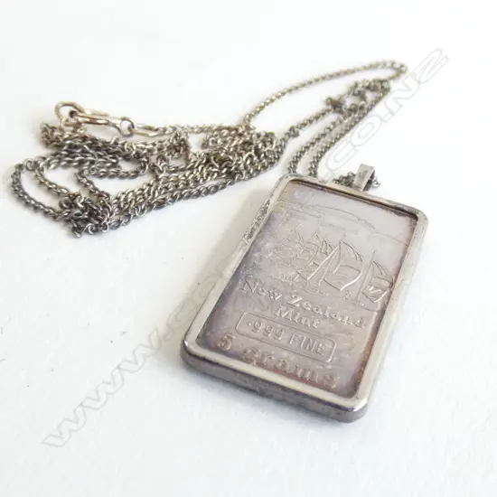NZ MINT NZ OLYMPIC TEAM .999 FINE SILVER INGOT & CHAIN 5GMS - WITH BOX