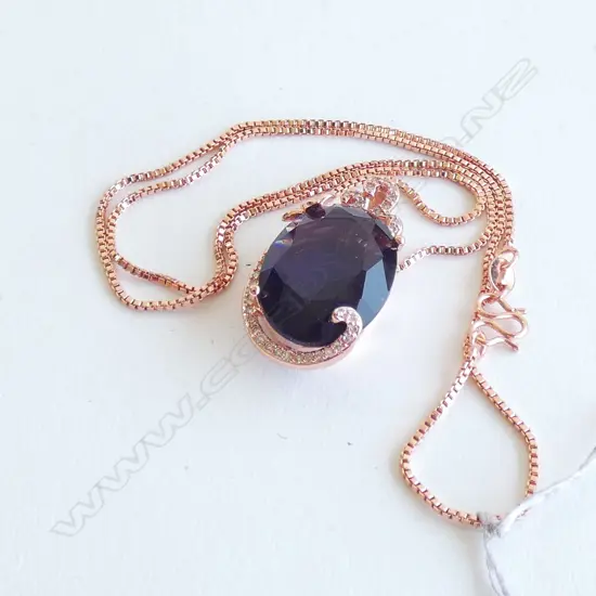 ROSE GILT SILVER PENDANT ON CHAIN LGE PURPLE STONE