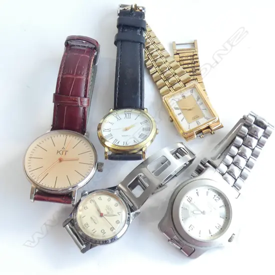 SM BOX OLD WATCHES INC. SEIKO WOMENS 