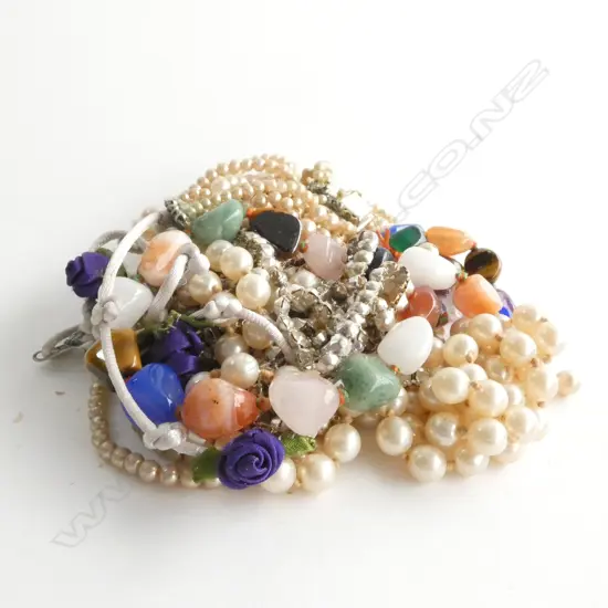 SM BAG BEADED JEWELLERY INCL. FAUX PEARLS 