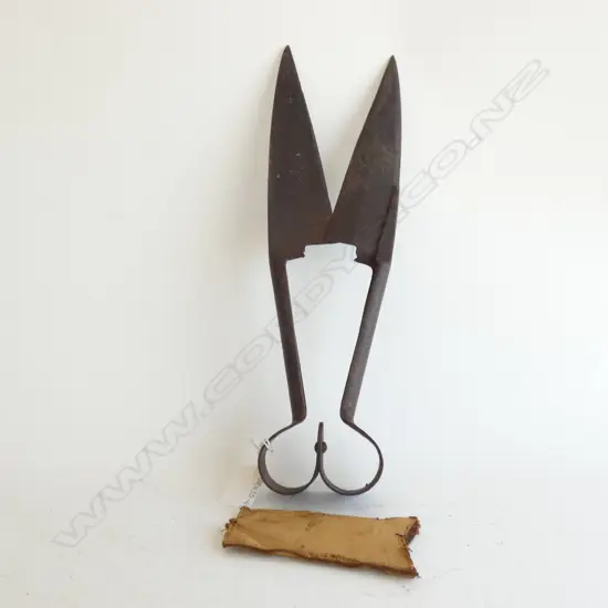 OLD SHEARING SHEARS L. 335MM