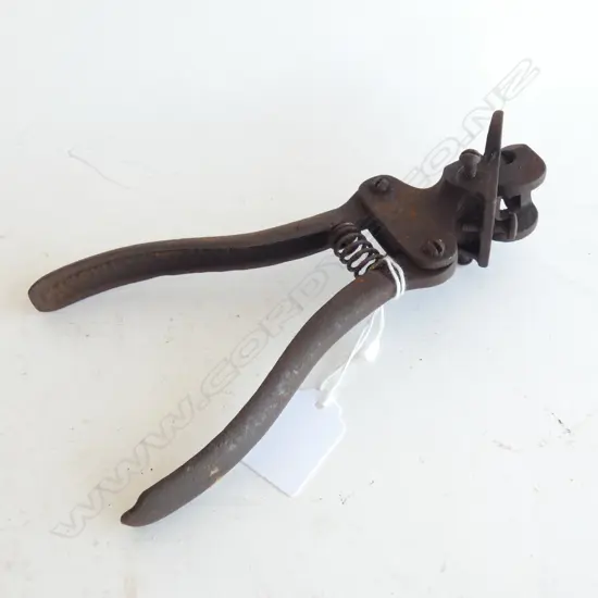 DISTON USA TRIUMPH SAW SET 