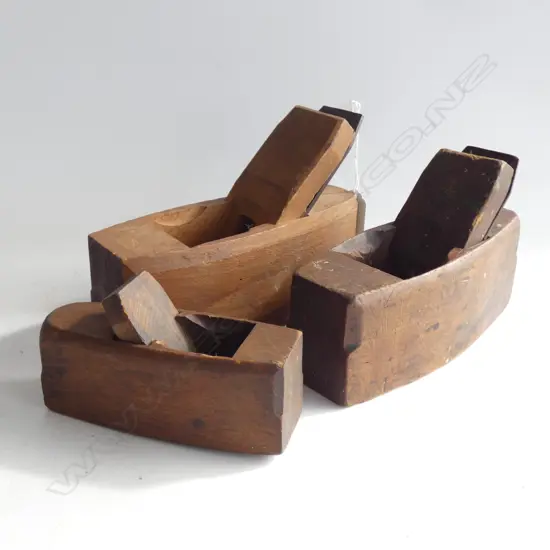 3 WOODSON WOODEN PLANES - LARGEST L. 210MM