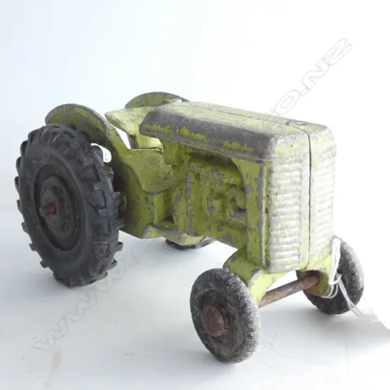 OLD FUN HO FERGUSON TRACTOR L. 165MM - WEAR TO GREEN PAINT & FELT PEN MARKINGS
