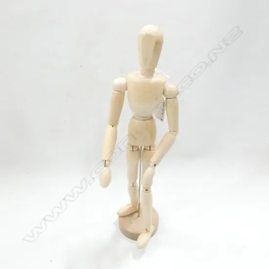VINTAGE ARTICULATED DOLL MODEL SOLID WOOD H. 300 MM