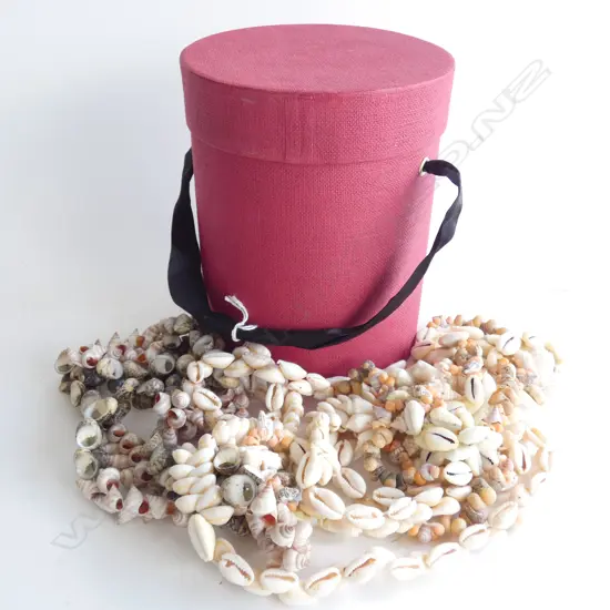 BUNDLE OF VINTAGE TRIBAL SHELL NECKLACES