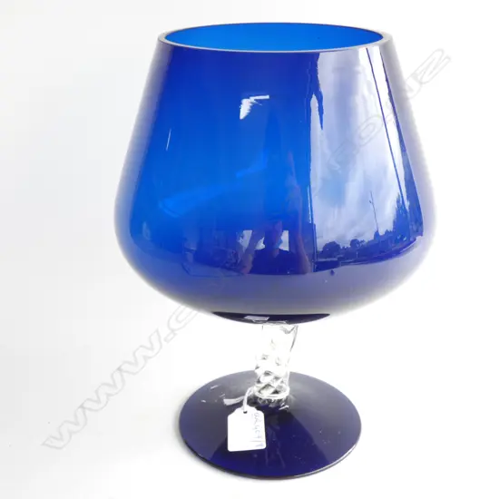 LARGE BLUE GLASS H.265mm