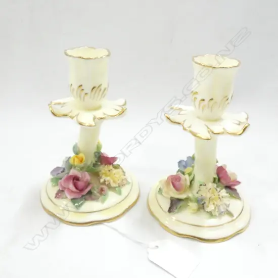 PR CROWN STAFFORDSHIRE PORCELAIN FLOWER CANDLE HOLDERS H. 125MM...