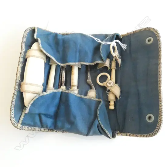 C1900 CASED BONE TRAVELLING SEWING SET 