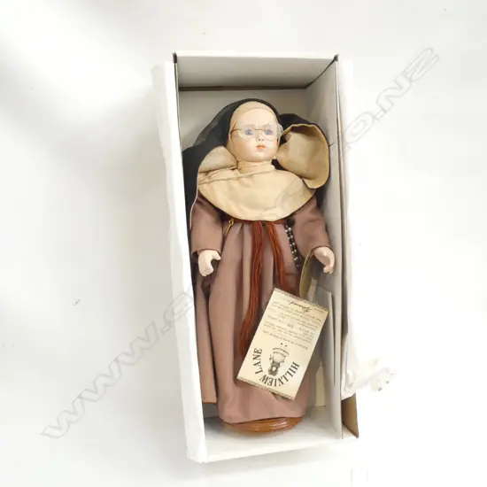 HILLVIEW LANE BOXED NUN DOLL H.430mm