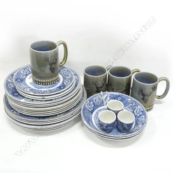 24 PCES WOOD & SONS 'WOODLAND' AF + 4 IRISH PORCELANE MUGS 