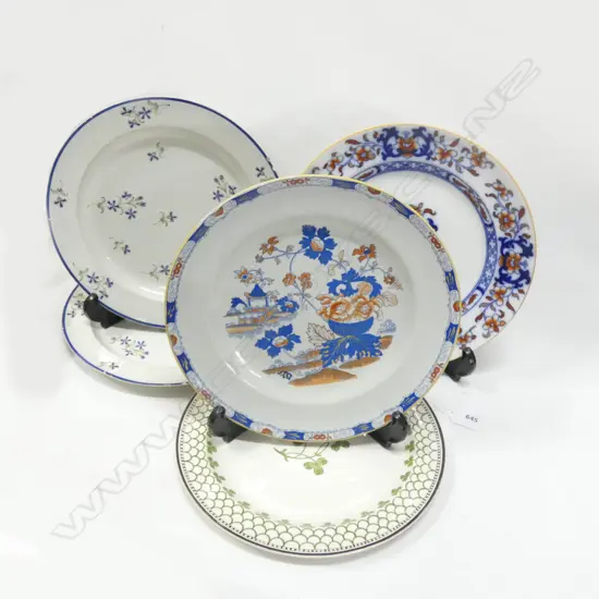5 19thC. PLATES, WEDGWOOD ETC 250mm dIa 