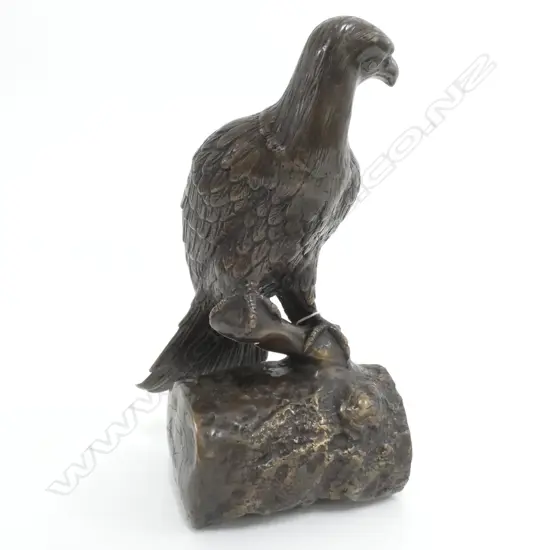 BRONZE EAGLE ON BRANCH H.320mm