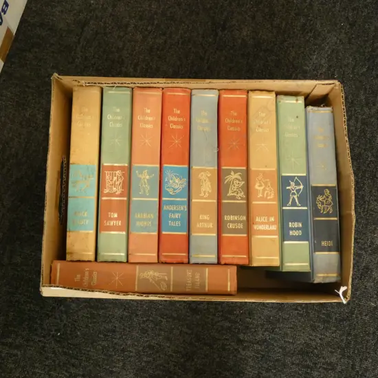 BOX LOT CLASSIC CHILDRENS BOOKS