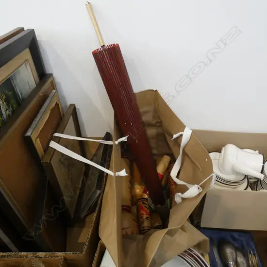 BAG 11 ASST. JAPANESE WOODEN DOLLS + WAX PAPER UMBRELLA