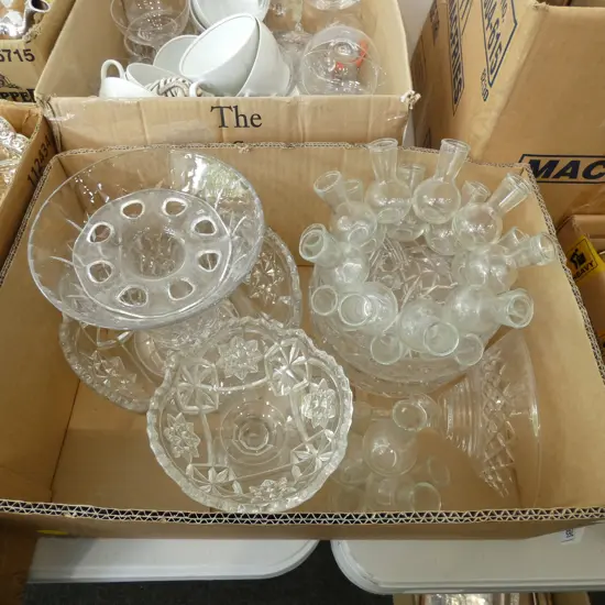 BOX LOT ASST. GLASS & CRYSTAL VASES ETC