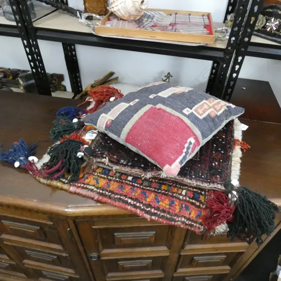 KELIM CUSHION & SMALL SALT BAG 400x330mm + SMALL RUG