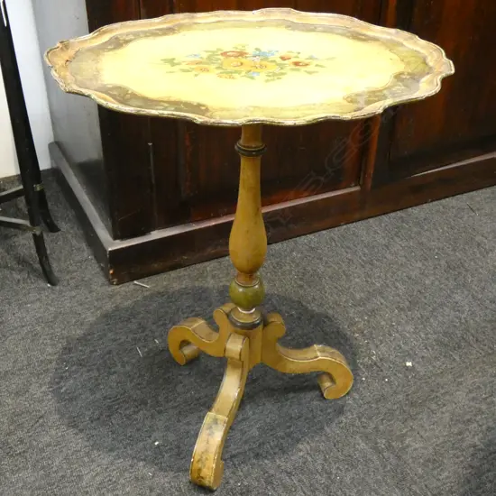 ITALIAN STYLE PAINTED SIDE TABLE H.520mm