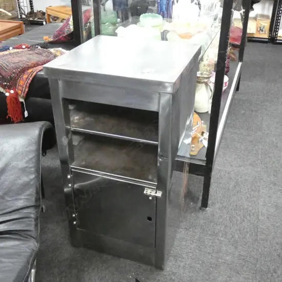 STEEL INDUSTRIAL BEDSIDE CABINET H 750 MM