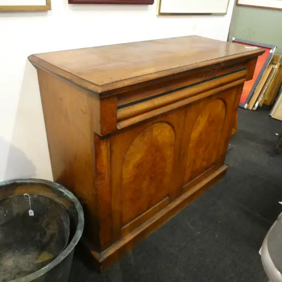 COLONIAL KAURI CHIFFONIER H 1050 L 1200MM