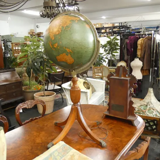 VINTAGE GLOBE ON STAND H.1000mm