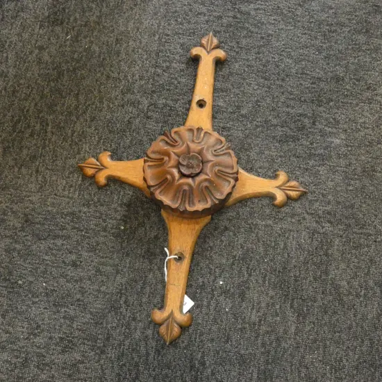 CARVED WOODEN CROSS H.510mm