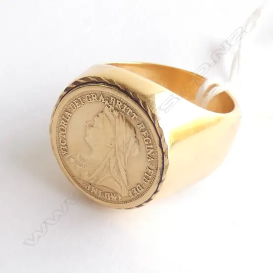 GOLD or GOLD PLATED ? RING SET WITH 22CT GOLD COIN,