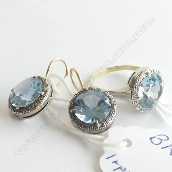 SILVER AND GOLD AQUAMARINE COLOURED CRYSTAL RING AND EARRING SET